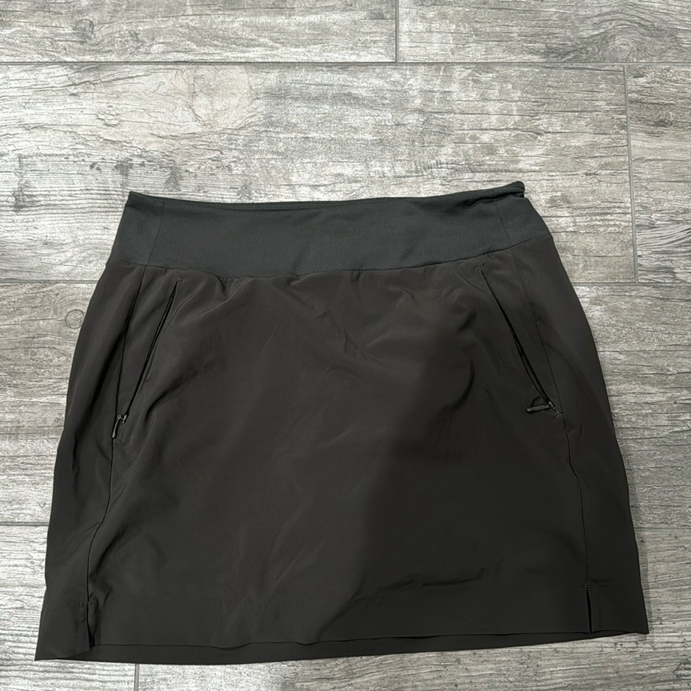 Euc Athleta Skort - image 1